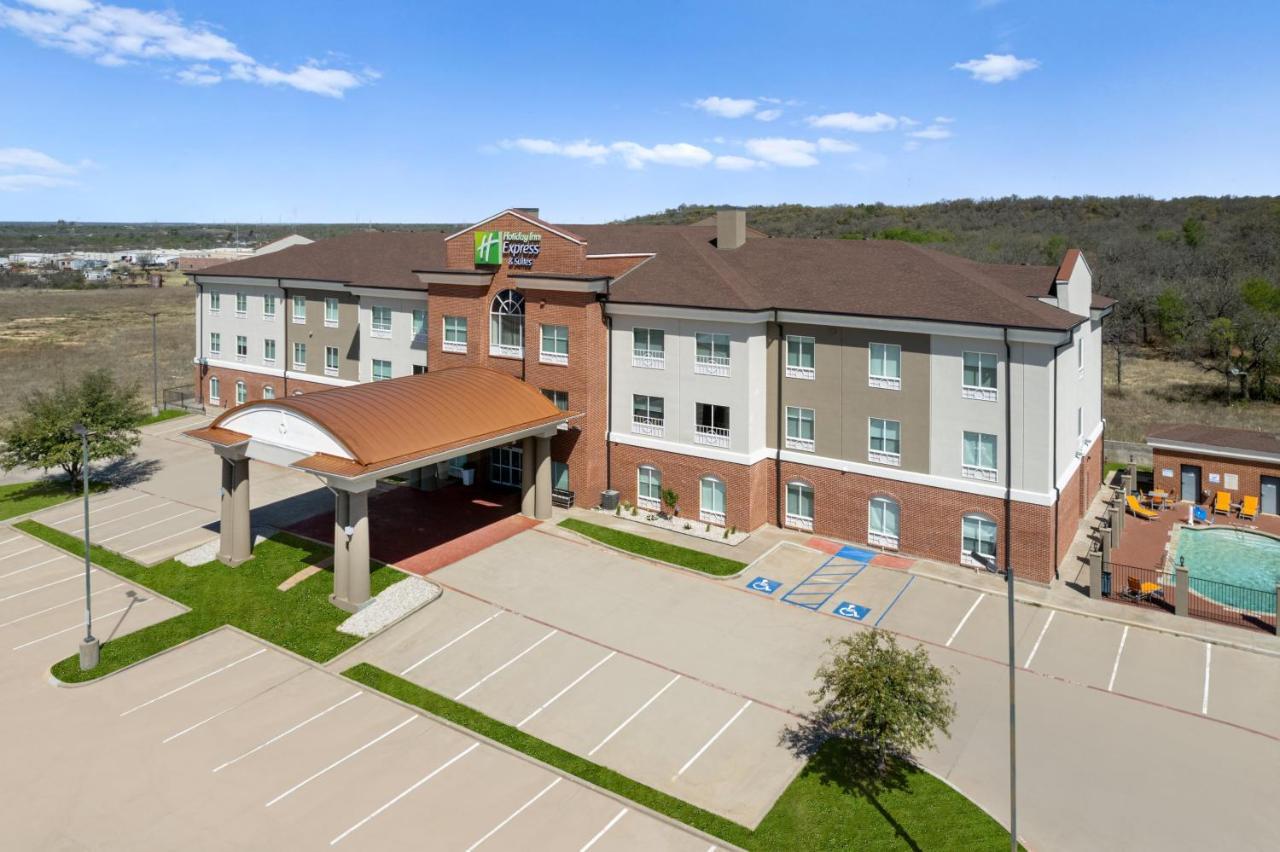 Holiday Inn Express & Suites Graham By Ihg Eksteriør bilde